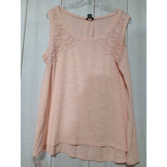 Torrid Plus Size Peach Sleeveless‎ Top Crochet Detail Tank Blouse - Picture 1 of 6